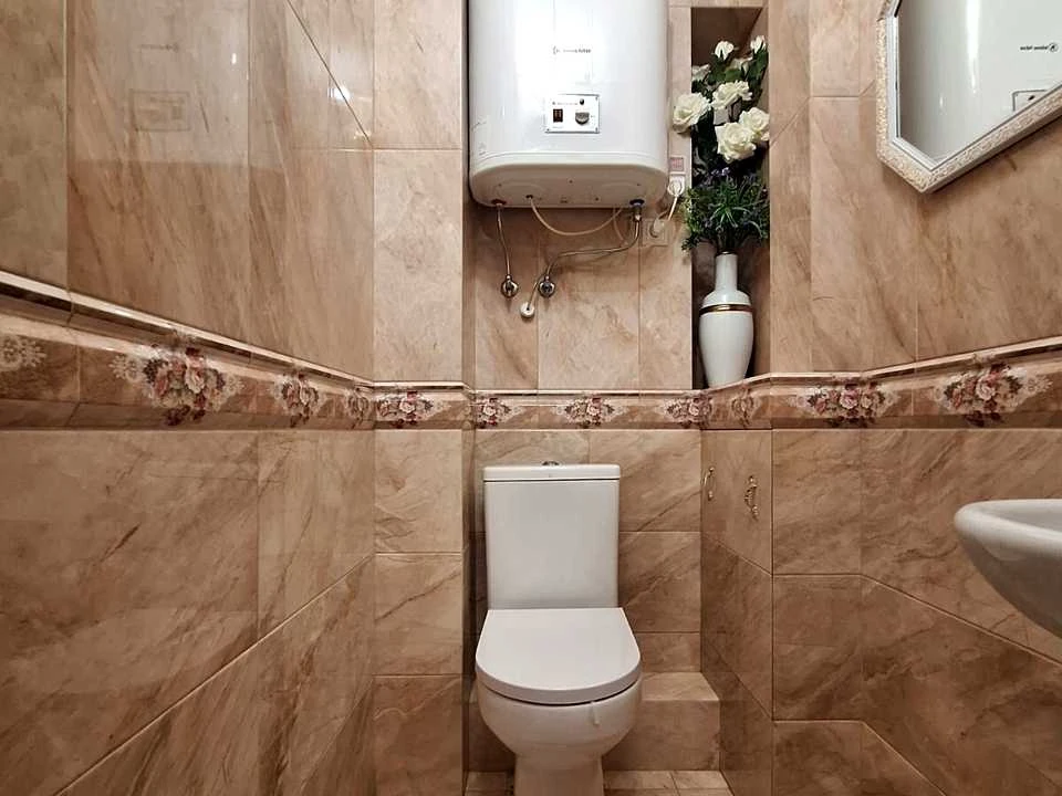 Apartment. Zdolbunivska Street, Kyiv