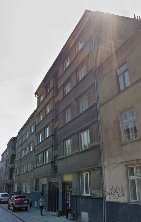 Sale of a 2-room apartment on Vitovskogo Street