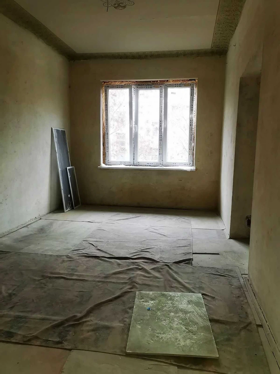 Sale of a 2-room apartment on Vitovskogo Street