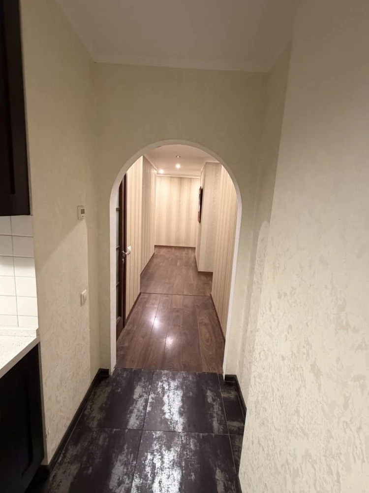 No commission! Sale of 2-bedroom apartment 98 sq m, Zhytomyr metro, 7 min walk