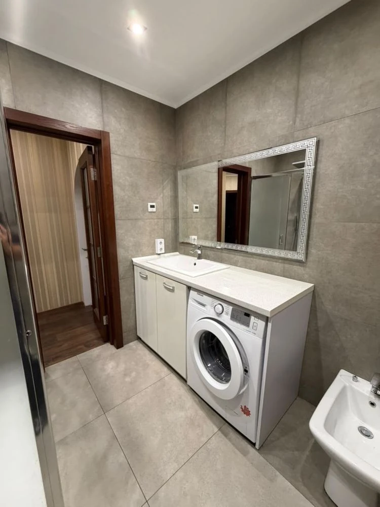 No commission! Sale of 2-bedroom apartment 98 sq m, Zhytomyr metro, 7 min walk