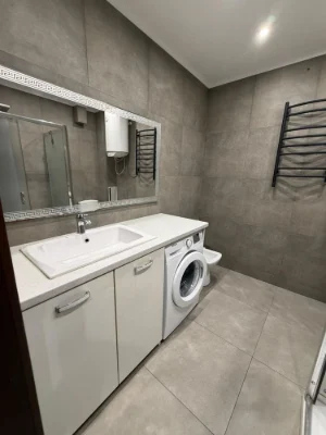 No commission! Sale of 2-bedroom apartment 98 sq m, Zhytomyr metro, 7 min walk