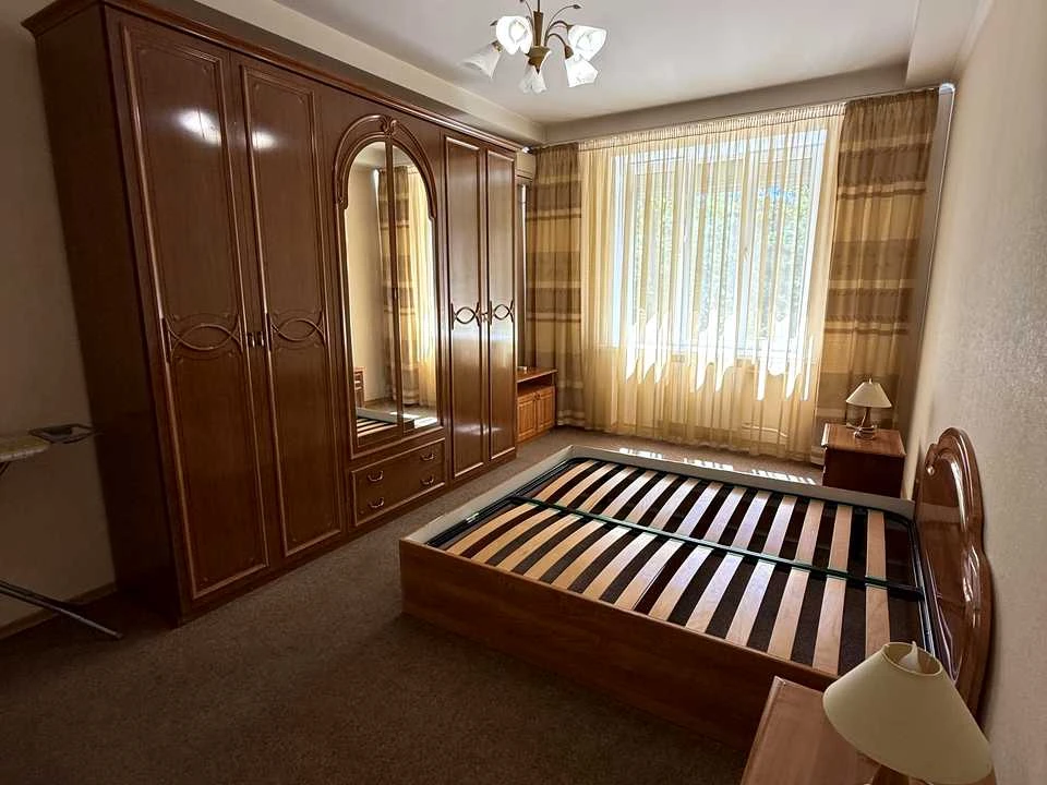 Квартира. Киев, улица Шовкуненко