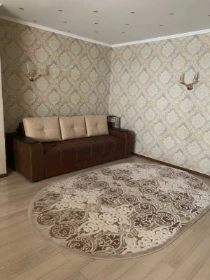 Продається 4-кімнатна дворівнева квартира в Хмельницькому
