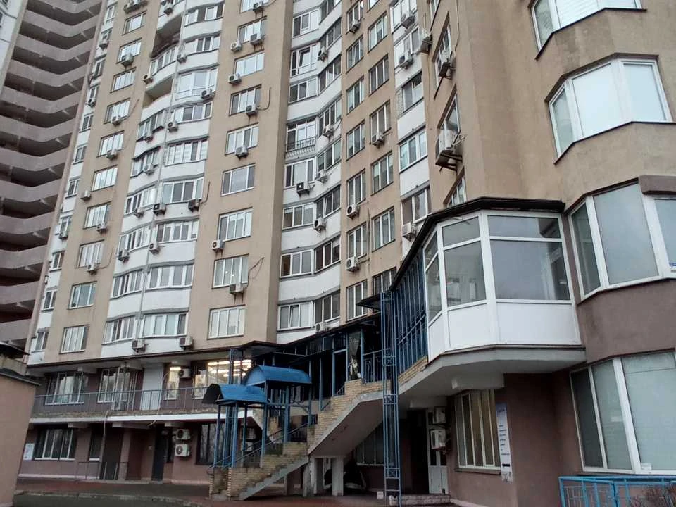 Квартира. Київ, Миколи Бажана просп.