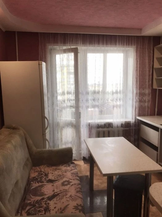 Продам 1-к квартиру на ж/м Тополь-3