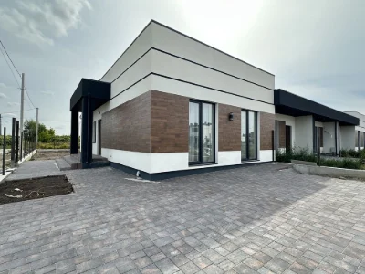 New Cottage with Renovation and Large Plot! Rн Lenyokombinat