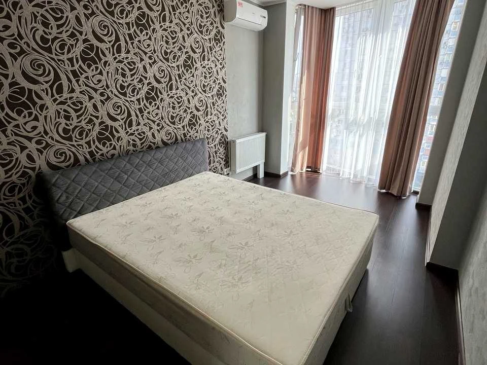 Квартира. Київ, вулиця Драгоманова