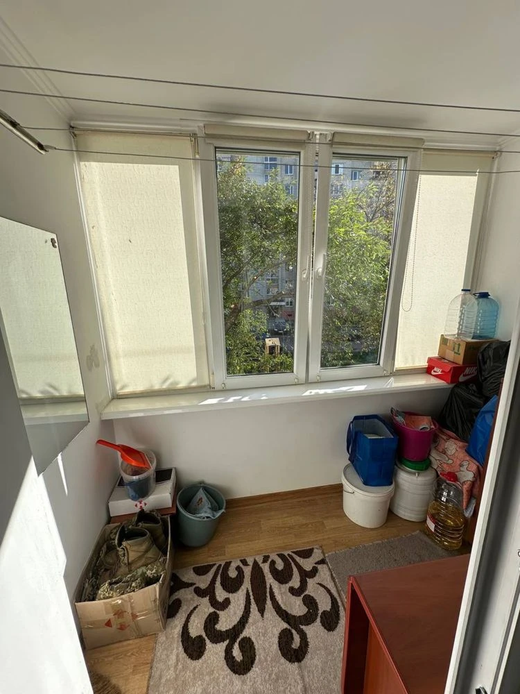 Sale of a 2-bedroom apartment on Mykolychuka Street