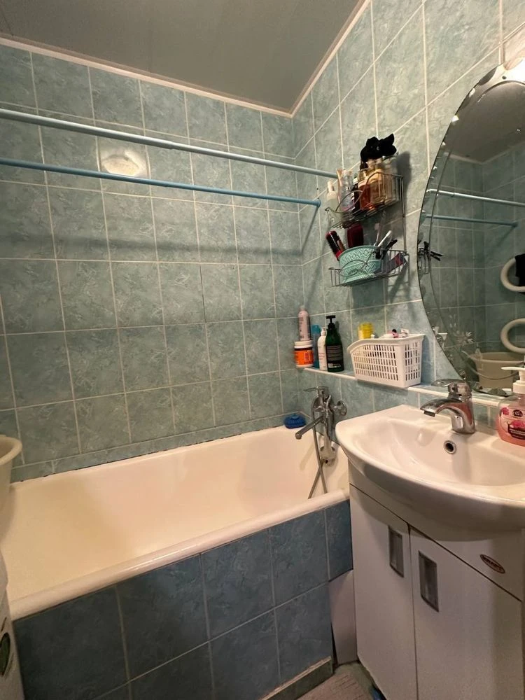 Sale of a 2-bedroom apartment on Mykolychuka Street