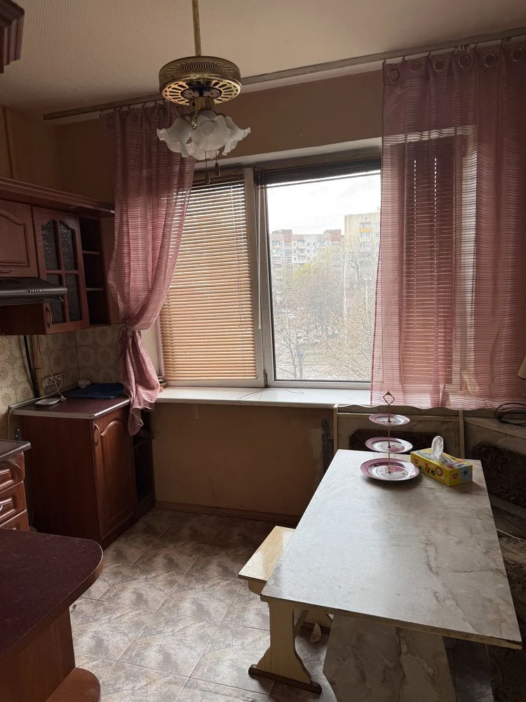 Spacious 2-bedroom apartment for sale on Gongadze Street