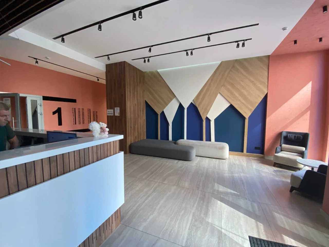 No commission, renovated, 2 bedrooms, 2 bathrooms, wardrobe. Svitlo Park apartment