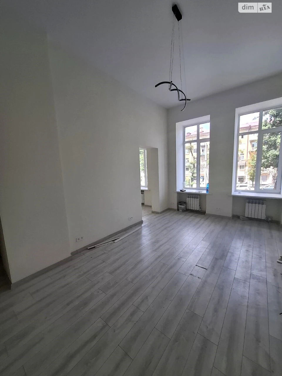 Продажа Квартира, Парк Л. Глоби