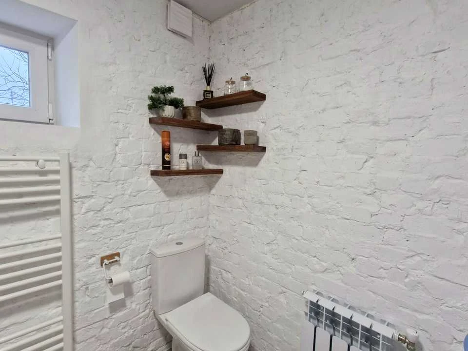 Будинок. Київ, Олеся Бабія вул.
