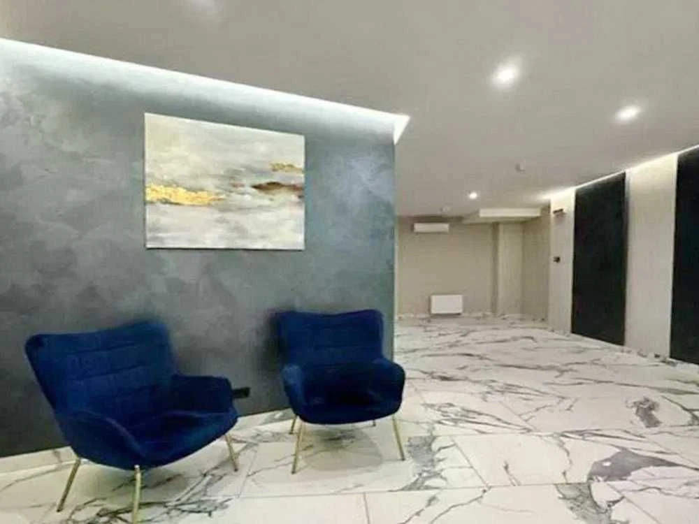 1 bedroom apartment, new house on Fontana she-01