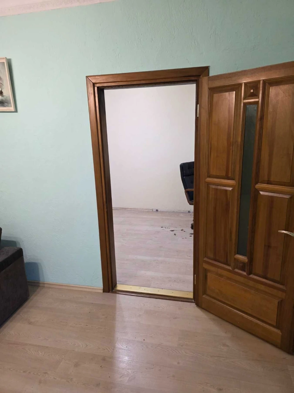 Продам сталинку в Центре. Газ и свое отопление
