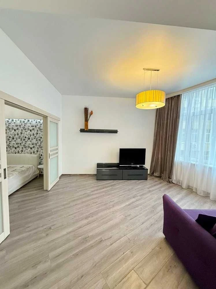 One-bedroom apartment in Arkadi New Building near the sea