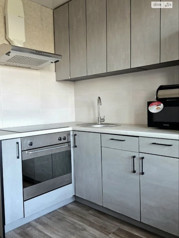 Long-Term Rent, Apartment on Titova Street