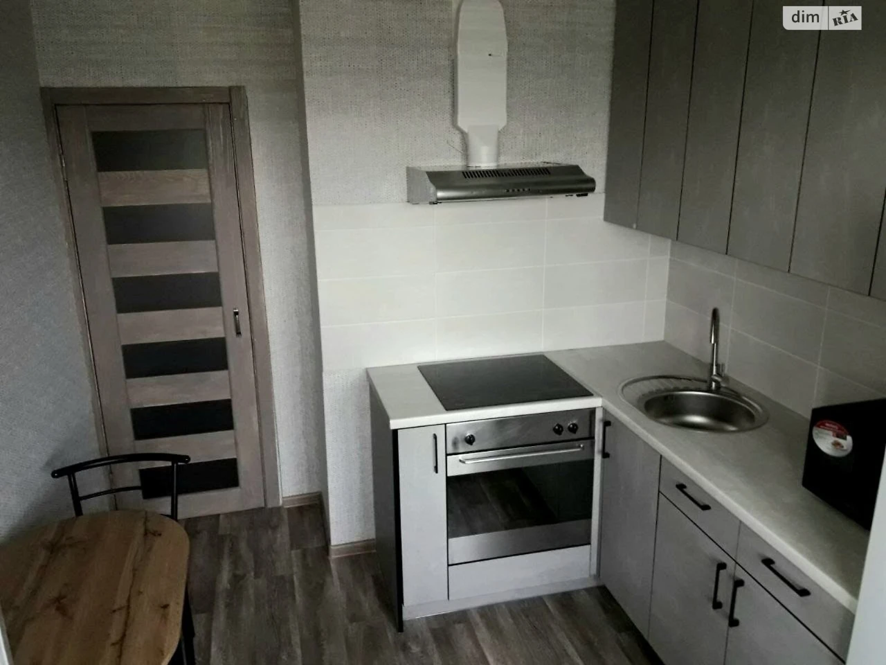 Long-Term Rent, Apartment on Titova Street
