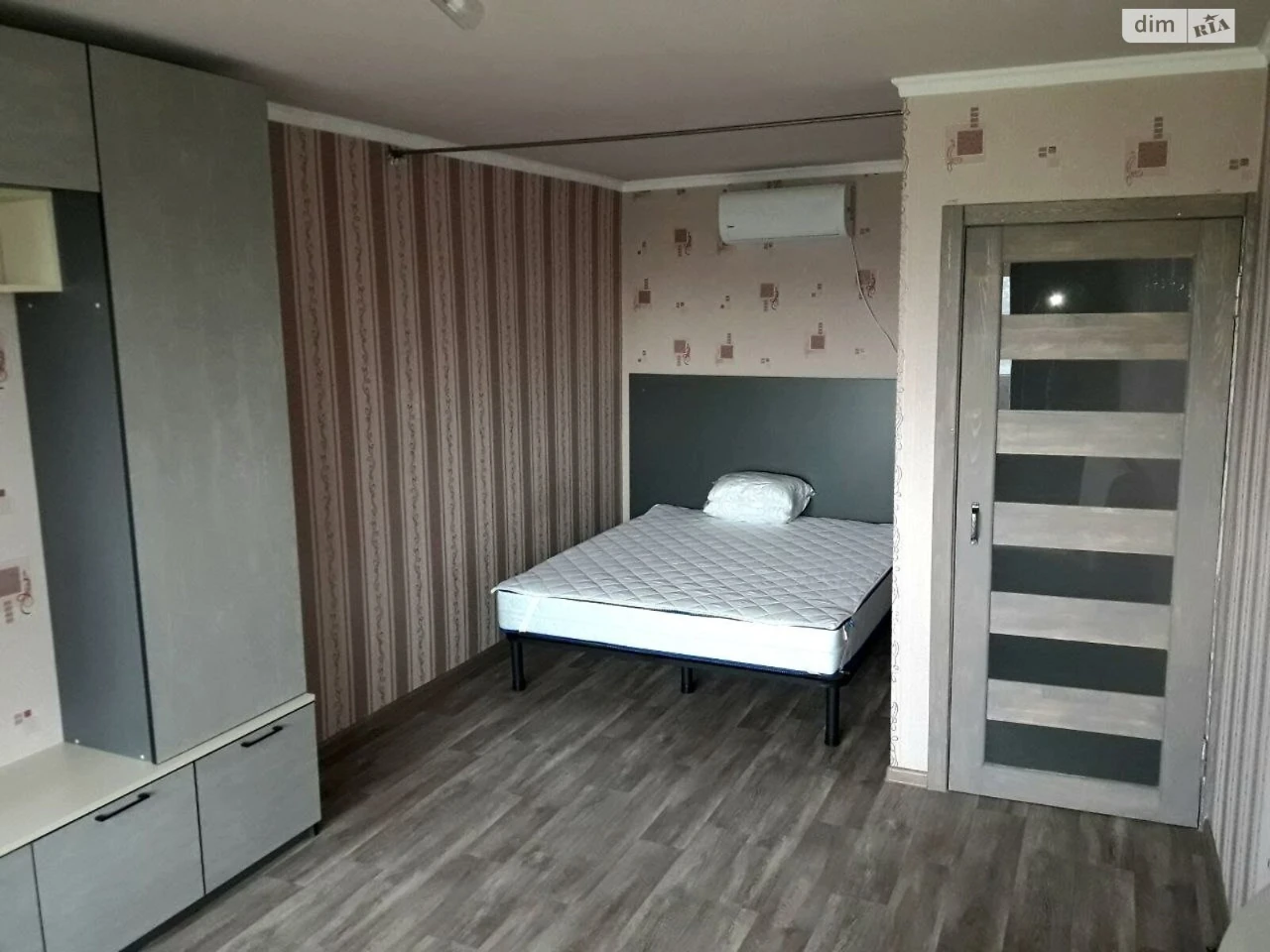 Long-Term Rent, Apartment on Titova Street