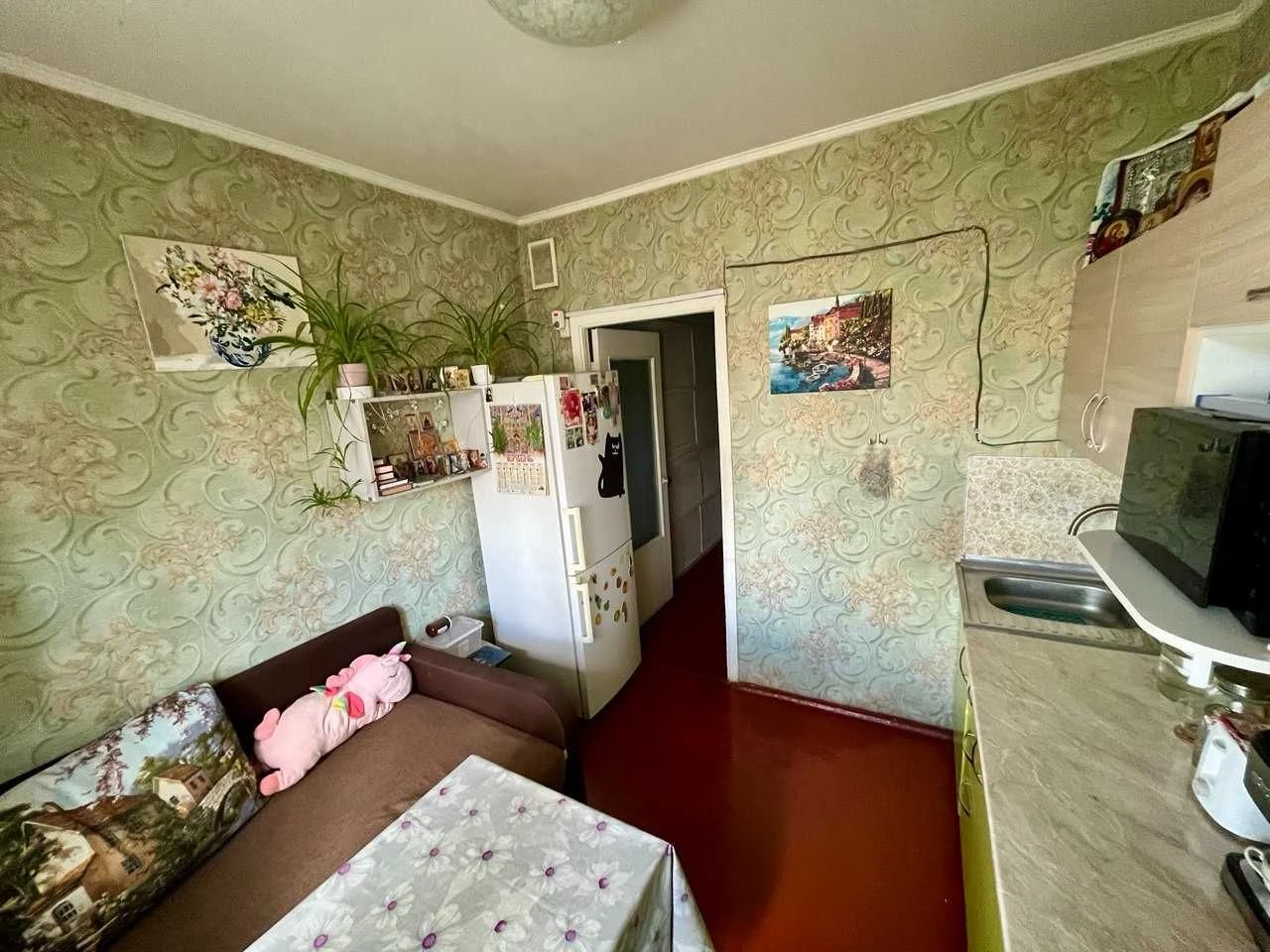 Rayduzhnyi, Shuhevich 12A 7/9 38 sq m good condition