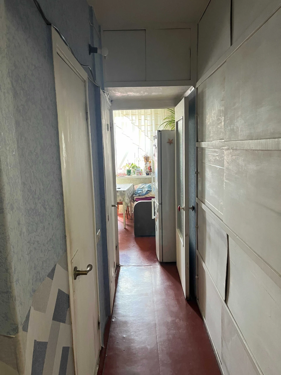 Rayduzhnyi, Shuhevich 12A 7/9 38 sq m good condition