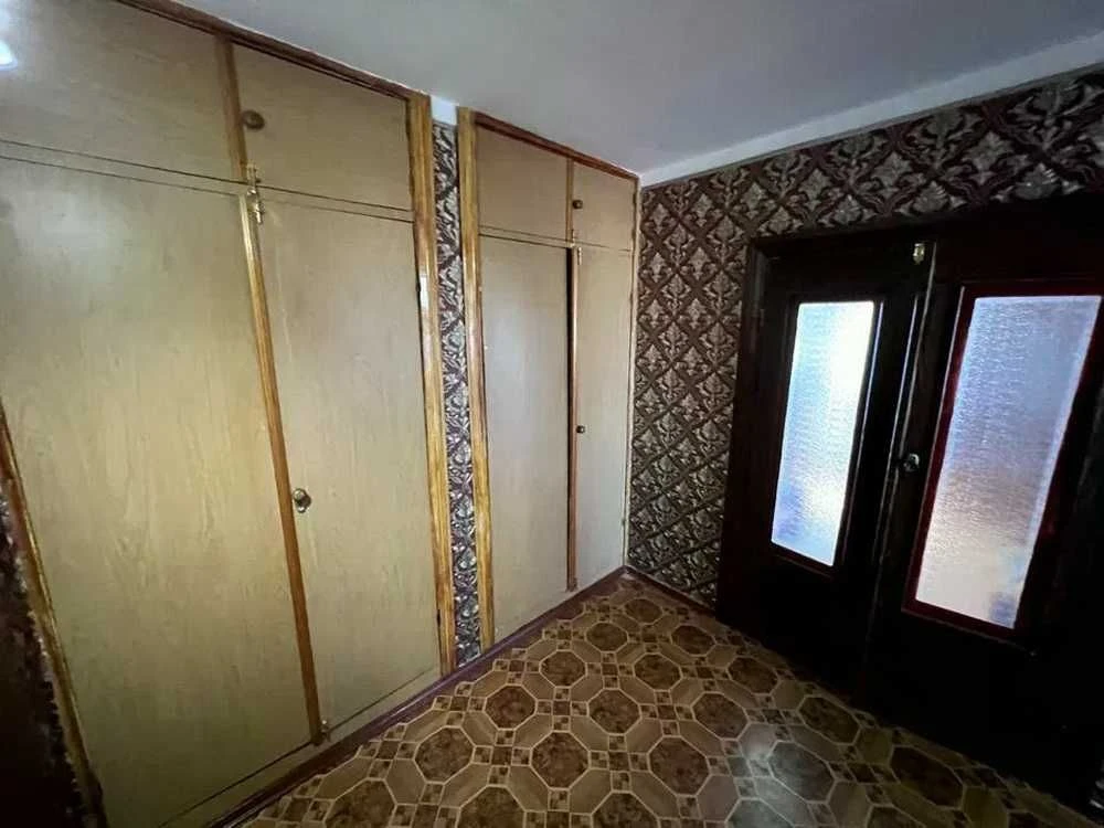 Двухкомнатная квартира в Приморском районе, Середньофонтанская площадь
