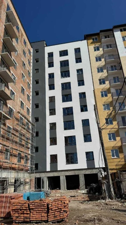 Продається 1-кімнатна квартира в центрі. Можливе розтермінування платежу.