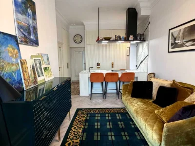 Apartment. Берестейський проспект