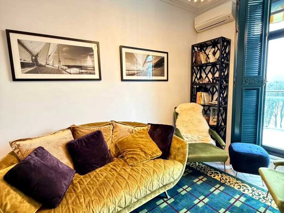 Apartment. Берестейський проспект