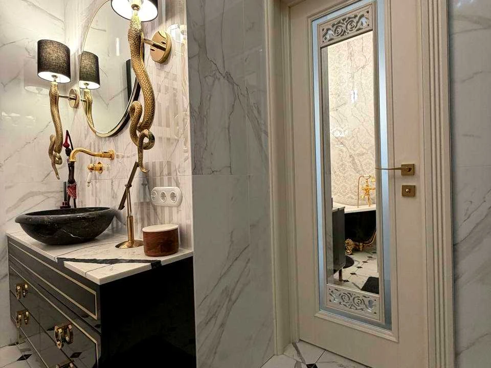 Apartment. Берестейський проспект