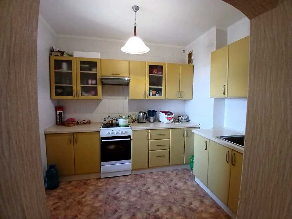 Apartment. Brotvstva Tarasivciv Str.