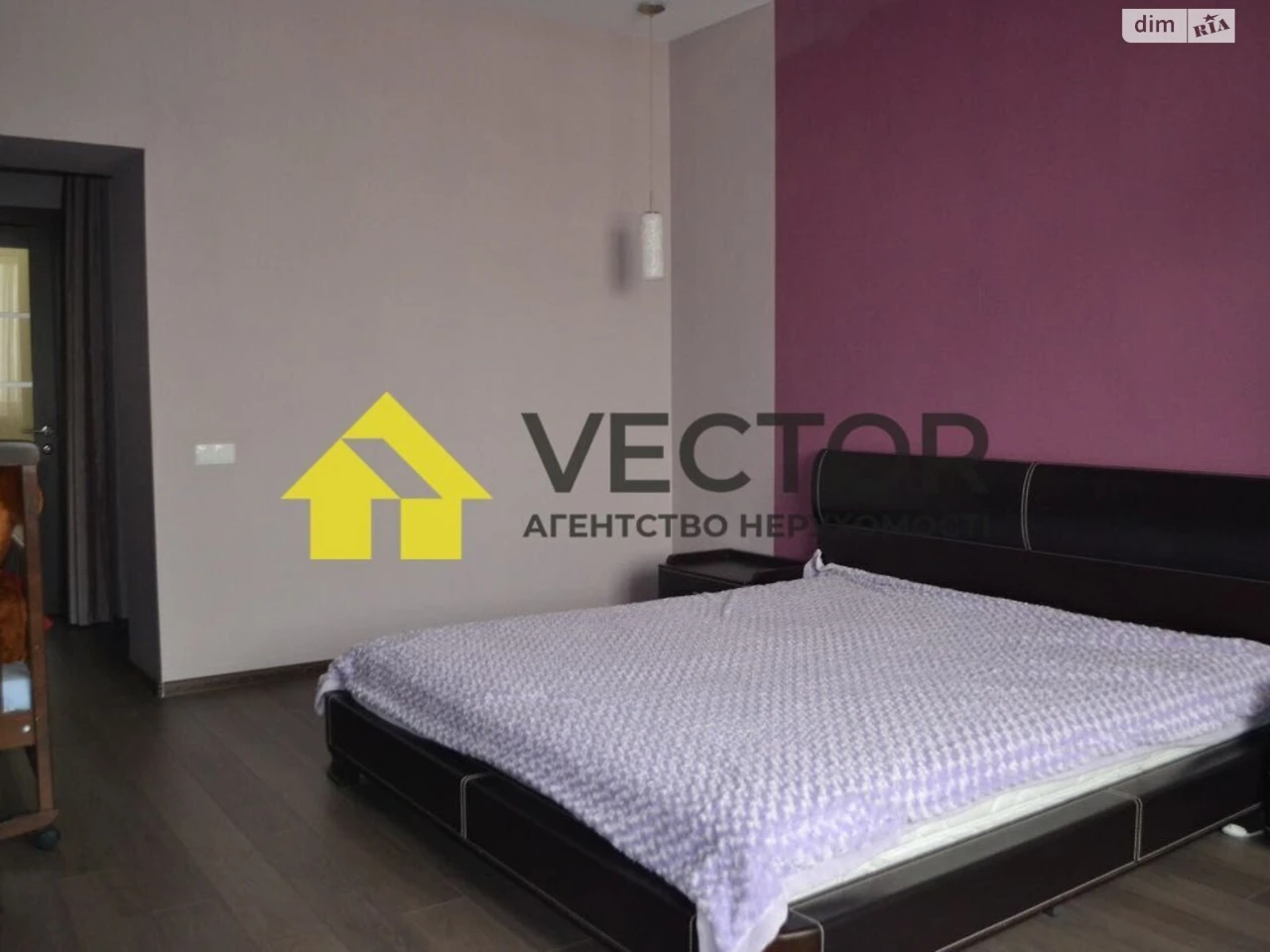 Long-Term Rental Apartment Left Bank