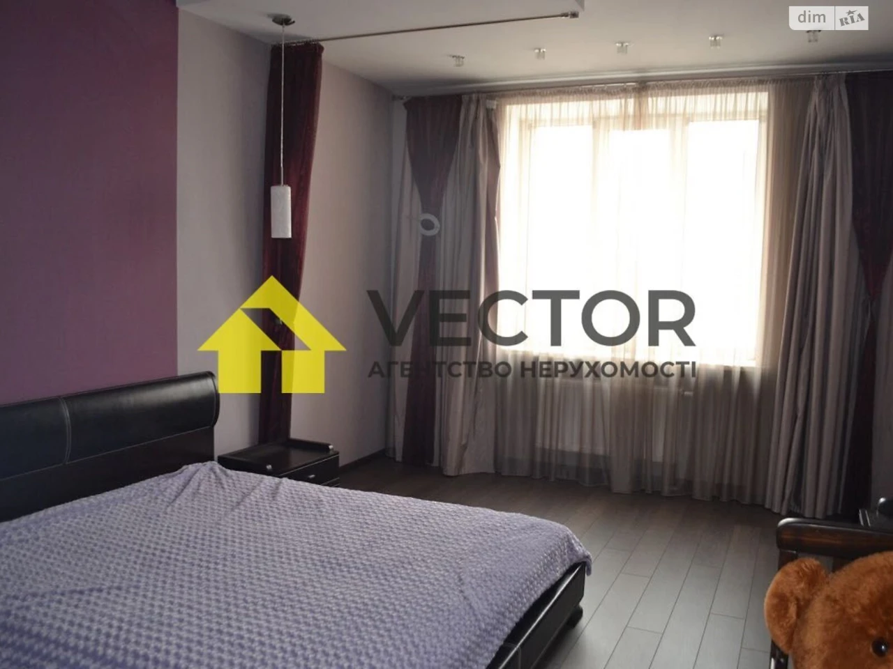 Long-Term Rental Apartment Left Bank