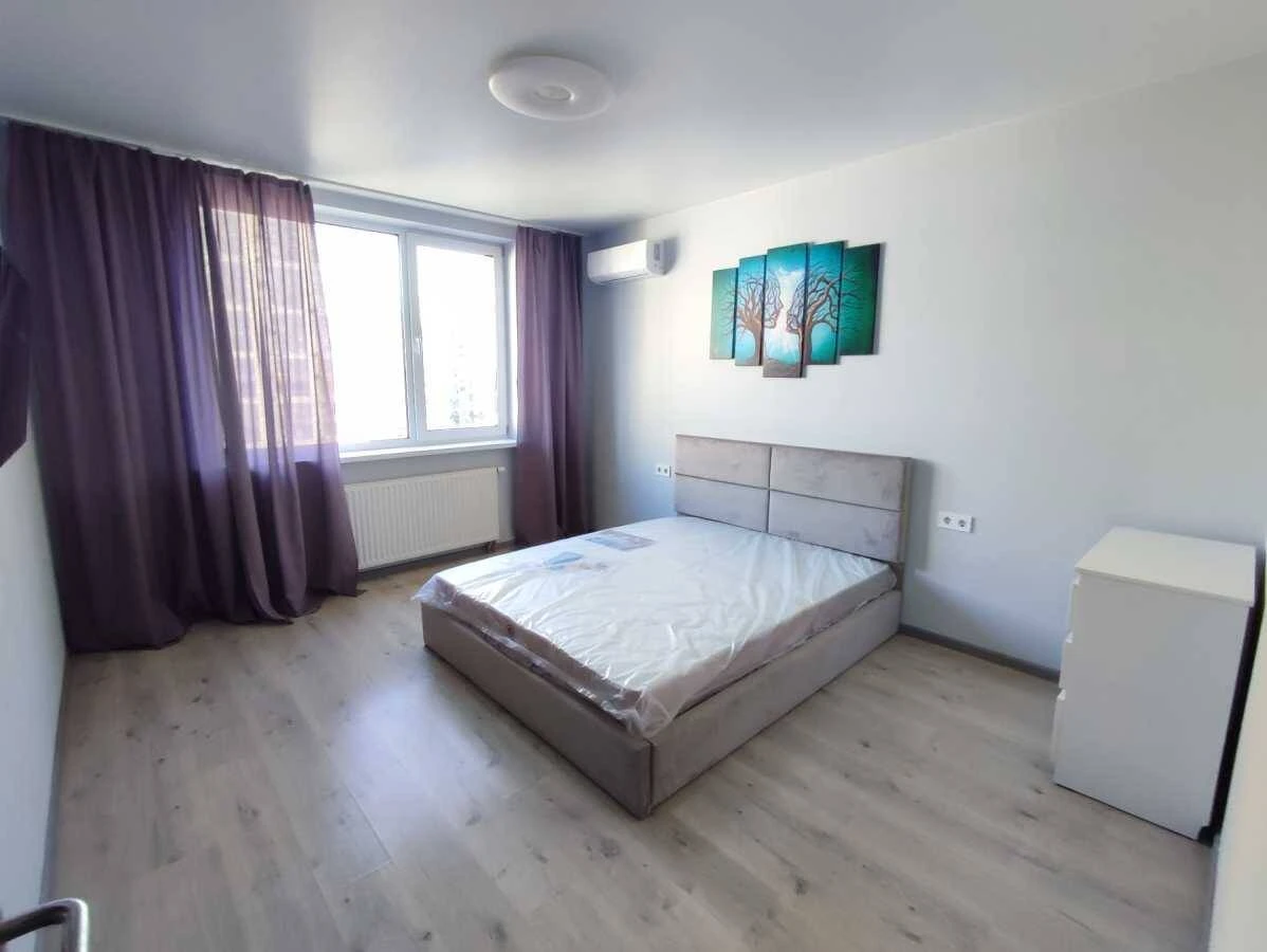 For Long-Term Rent 1-Bedroom Apartment, Kyiv, Podilsky, Rodyny Kr