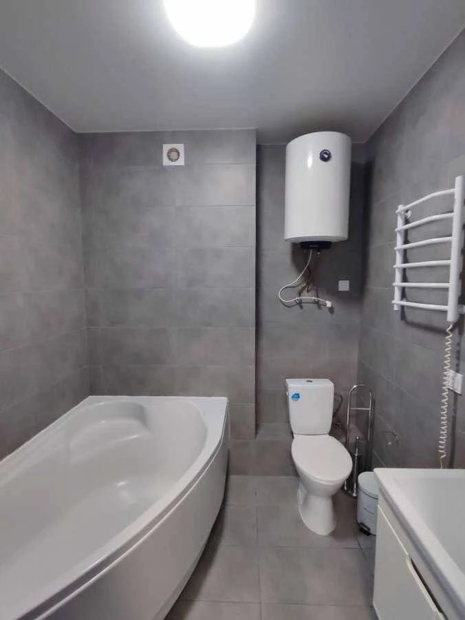 For Long-Term Rent 1-Bedroom Apartment, Kyiv, Podilsky, Rodyny Kr