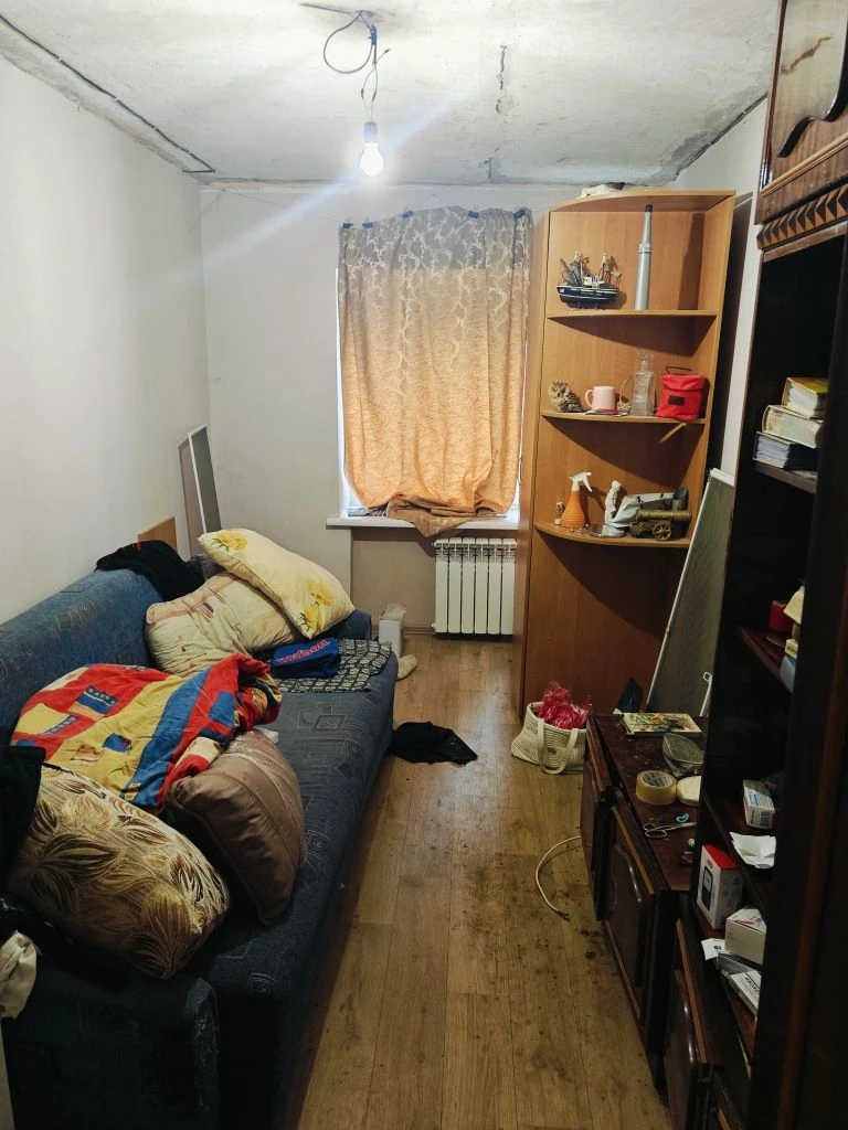 Продається недорочка 3-кімнатна квартира, Алексеївка