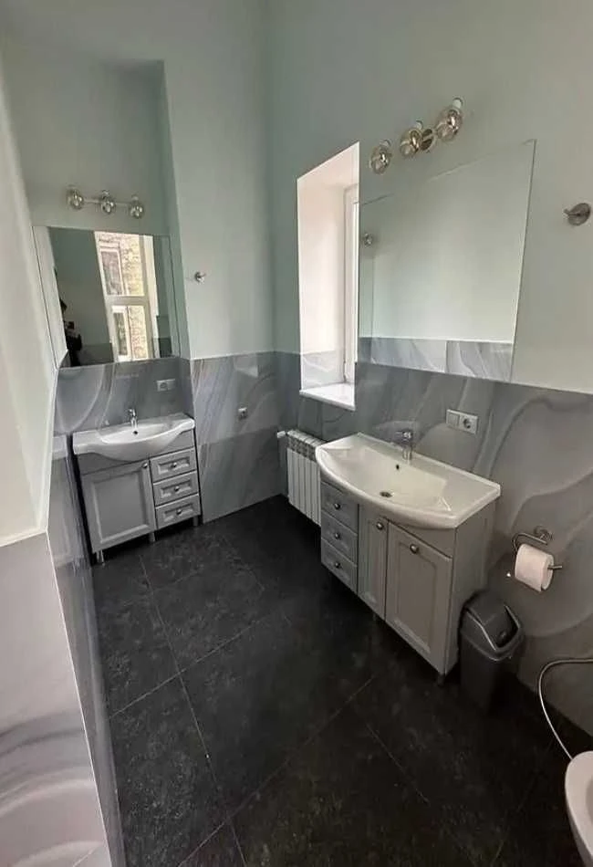 Luxury 6-room apartment in Teatralny Prospect, 320 m2