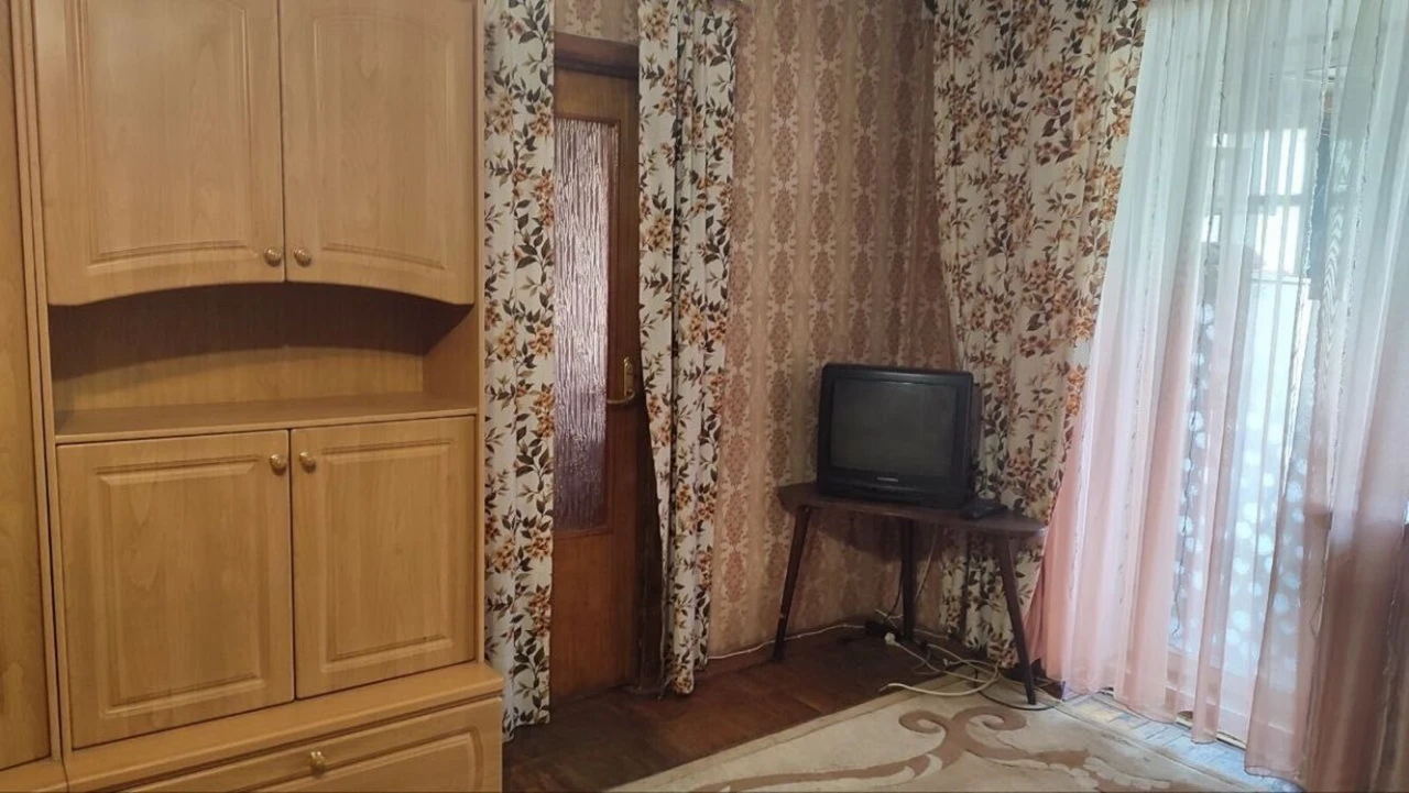 For Sale! 2 room apartment on Fontan. shev-03