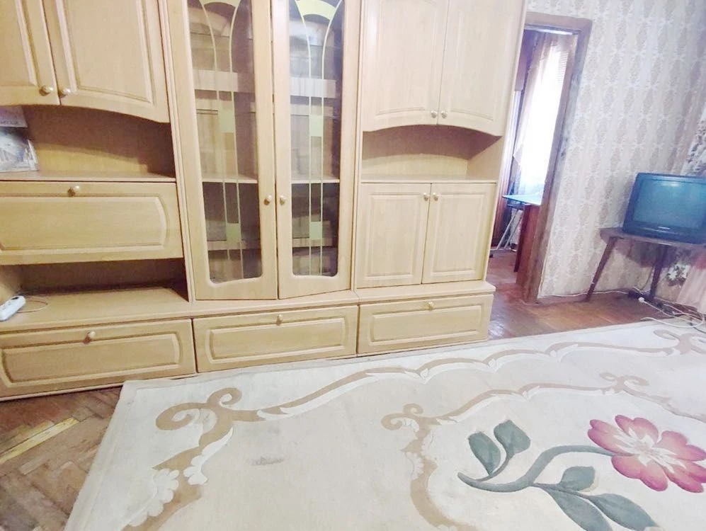 For Sale! 2 room apartment on Fontan. shev-03