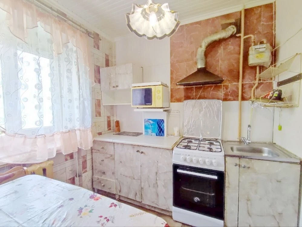 For Sale! 2 room apartment on Fontan. shev-03