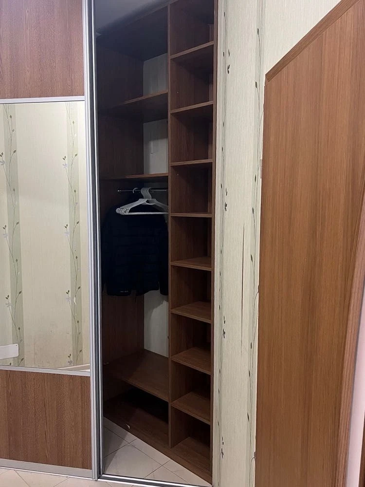 В центре, с ремонтом, новый дом. shev-03