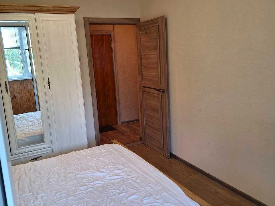 Apartment. Volodymyr Yasuyka Avenue, Kyiv