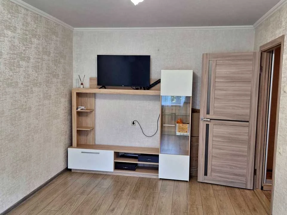 Apartment. Volodymyr Yasuyka Avenue, Kyiv