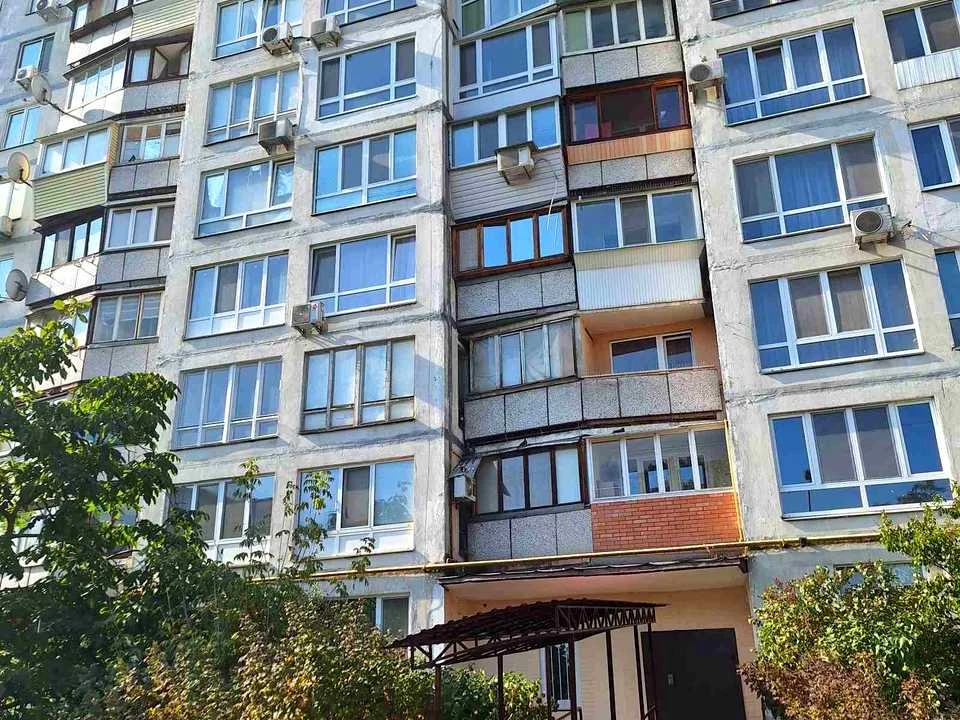 Apartment. Volodymyr Yasuyka Avenue, Kyiv