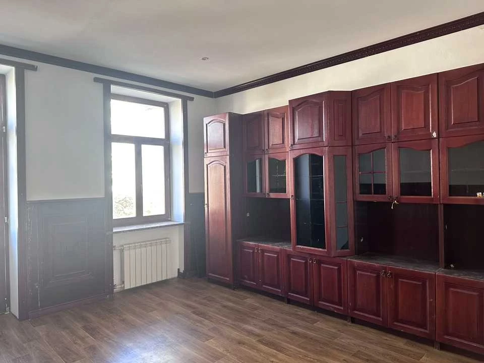 Квартира. Київ, Івана Мазепи вул.