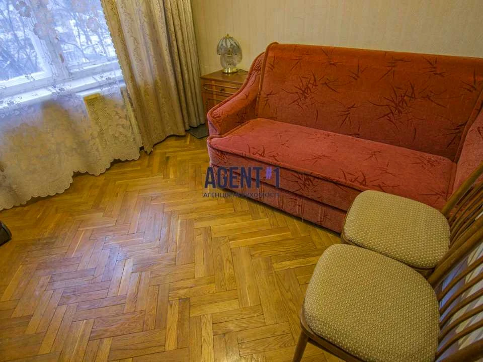 Apartment. Verkhovyna Street, Kyiv