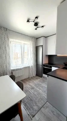 Продаж 2 к квартири з ремонтом Київ, проспект Червоної Калин