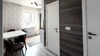 Продаж 2 к квартири з ремонтом Київ, проспект Червоної Калин