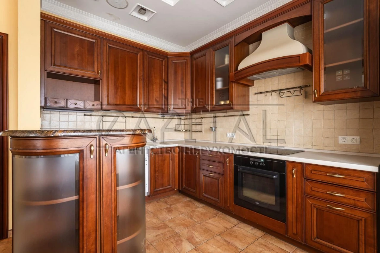 Apartment for sale, вул, Butenko Zoi (Sechenova), Holosiiv
